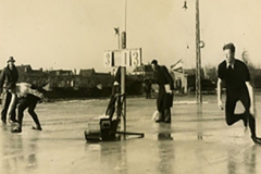 Nooitgedagt19xx_Jan-Pomper-een-groot-schaatser-uit-Haulerwijk-1